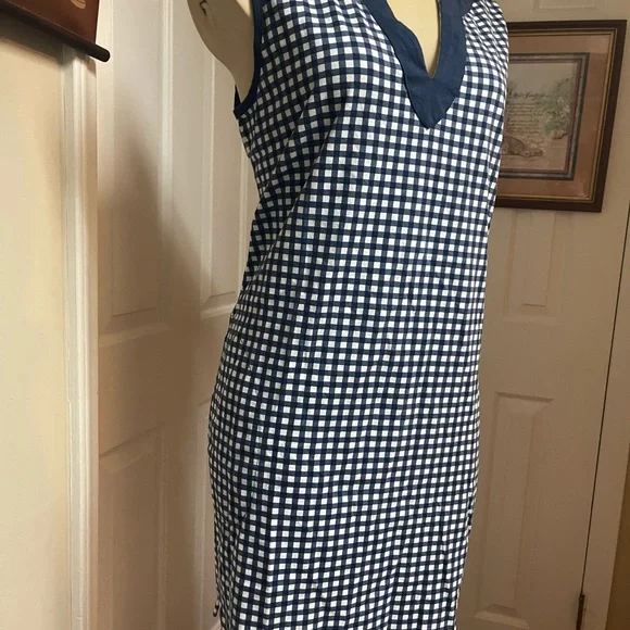 Lands End Navy & White Gingham V‑Neck Women’s Stretch Dress - Picture 3 of 9